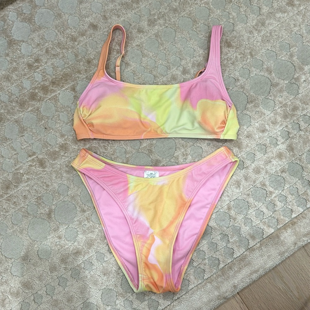 Target Bikini Set! Great Condition! Perfect for Summer! Full Coverage Bottoms!🩷